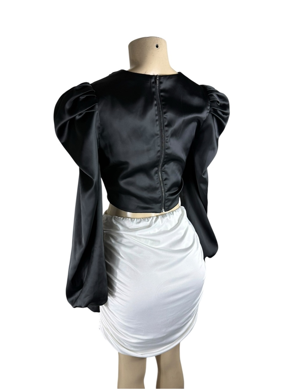 ANTHROPOLOGIE MARE MARE Black Satin Puff Sleeve Crop Top Size XS - Picture 5 of 7